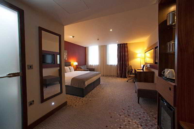 Express Centre By Ihg Hotel