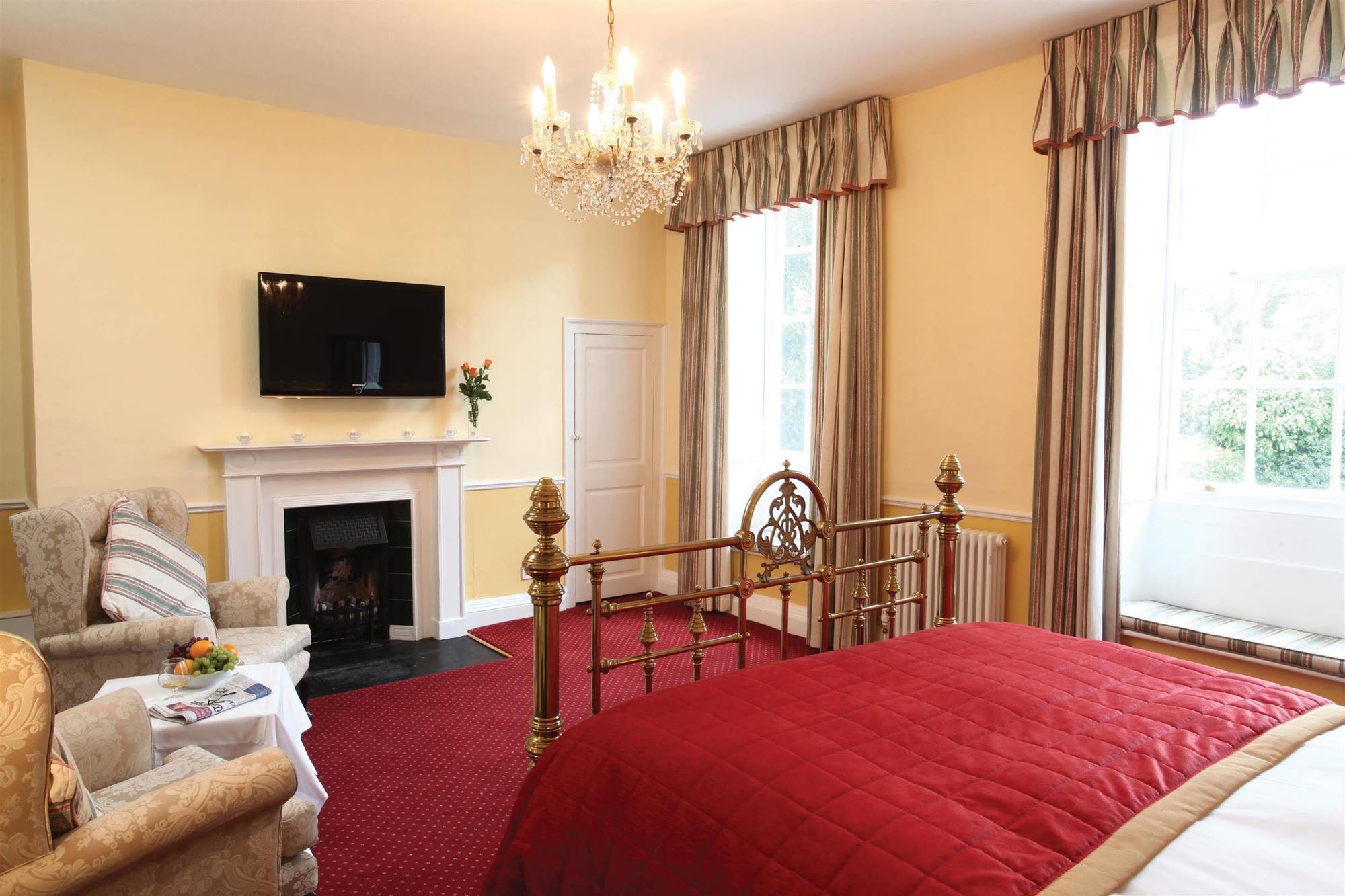 Hotel Western Henbury 3*