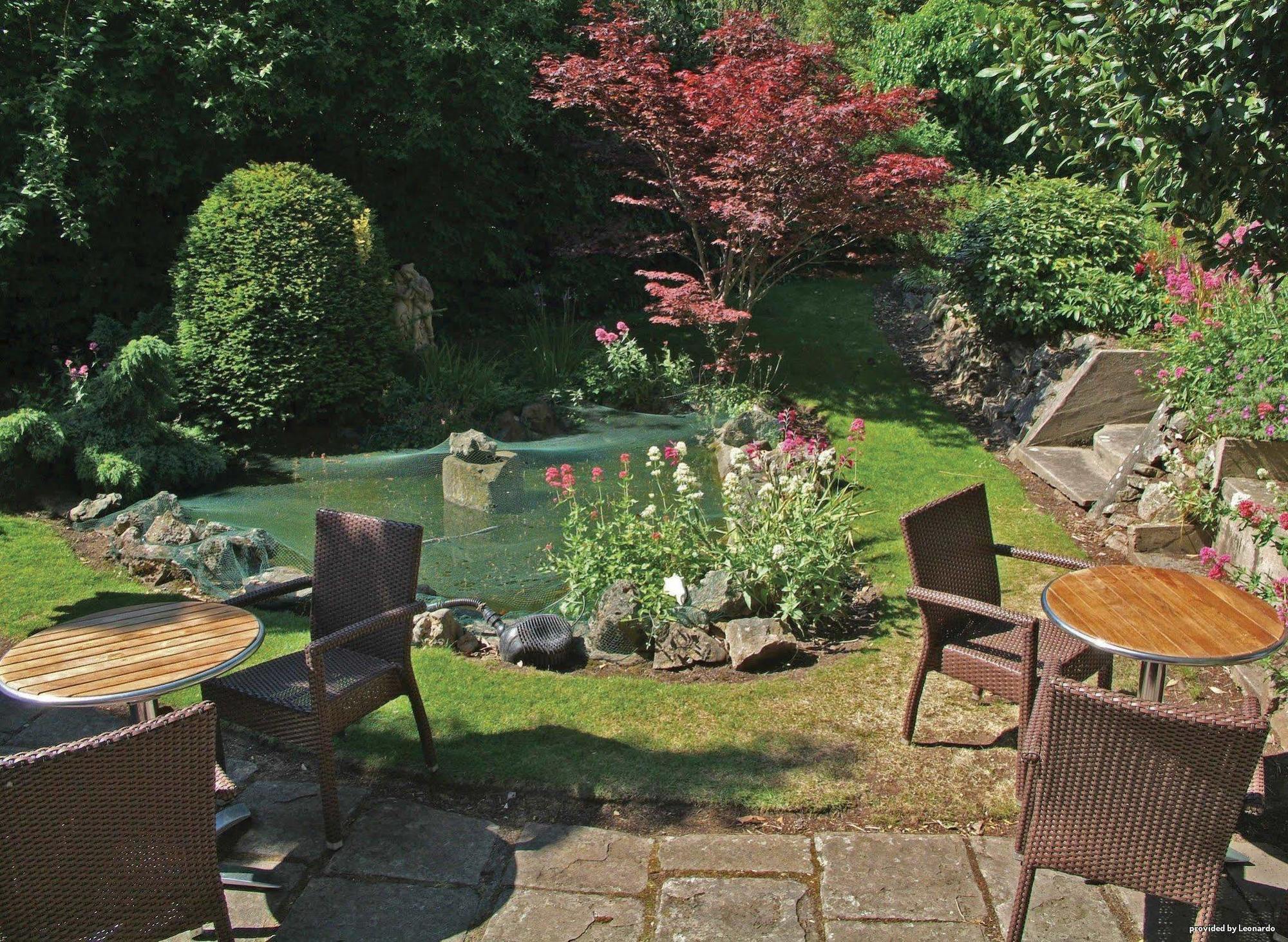 Western Henbury Hotel