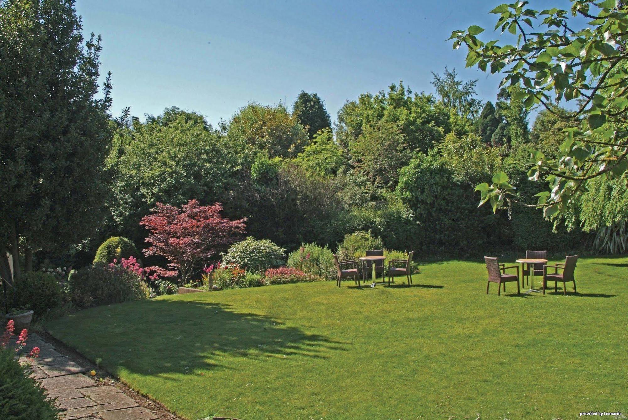 Western Henbury Hotel 3*