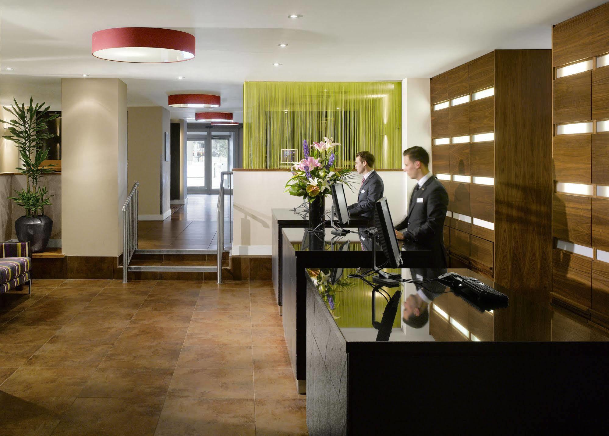 Radisson Blu Hotel, 4*