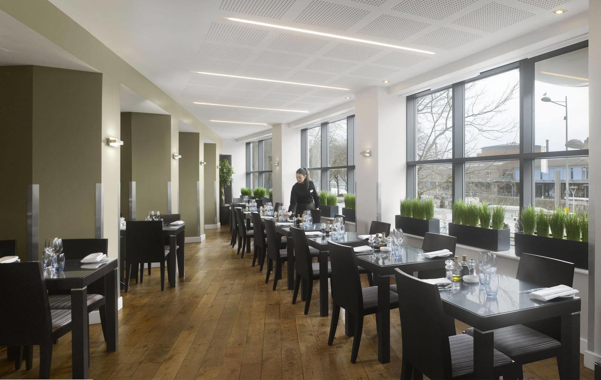 Radisson Blu Hotel,