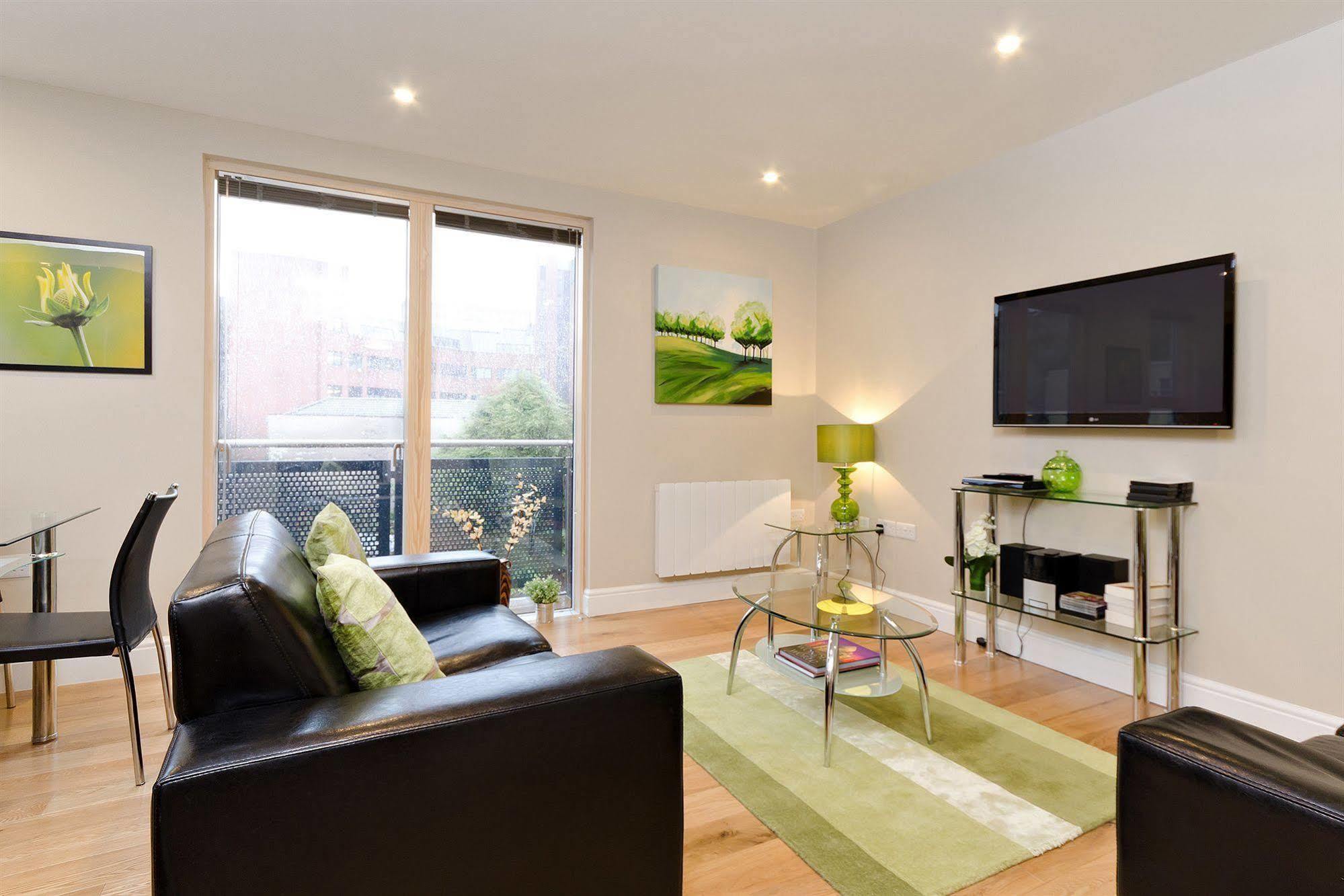 Your Cabot Mews Apartment *