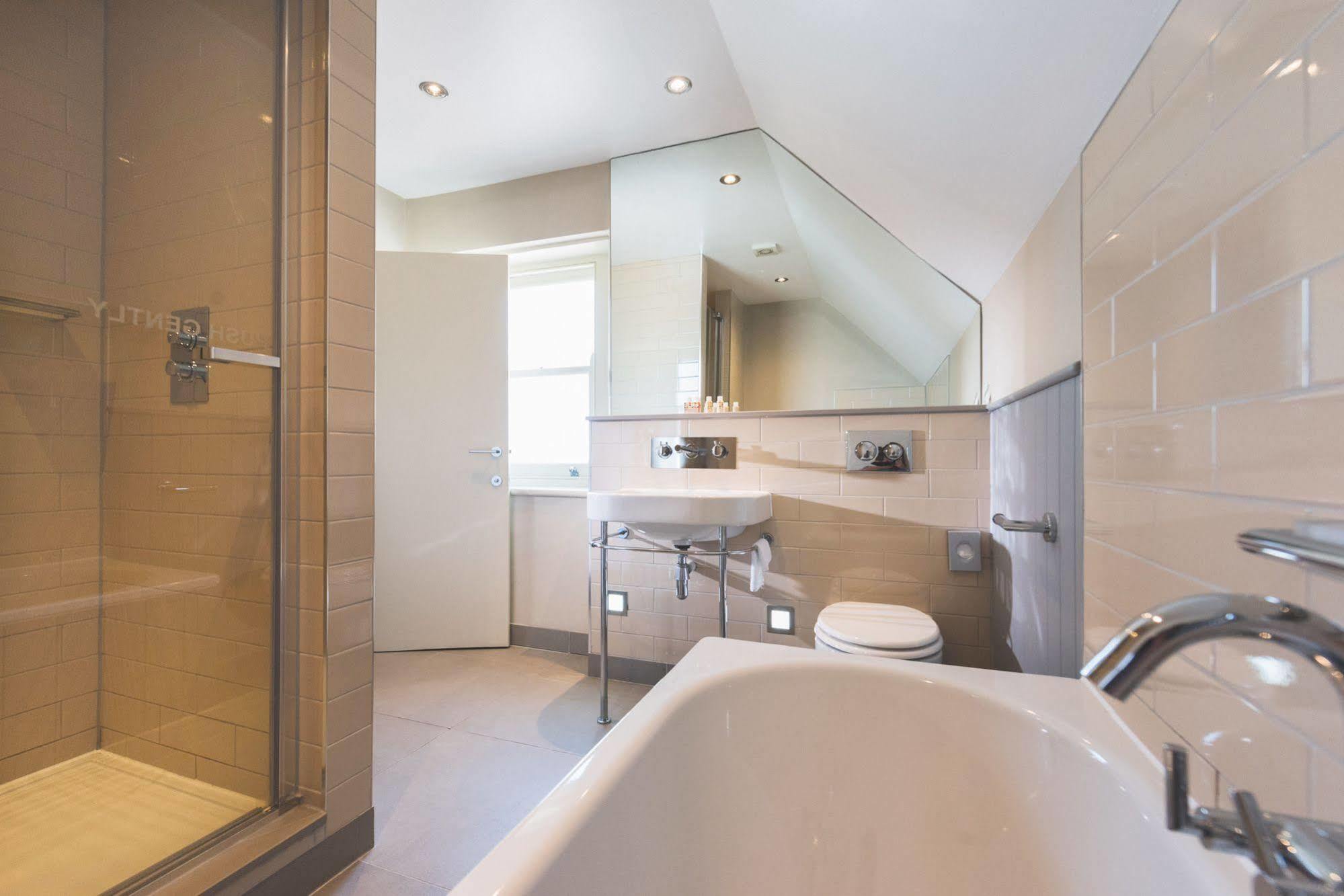Inn The Wellington 4*