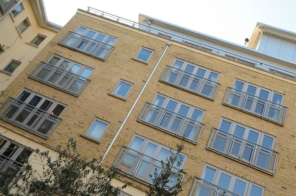 Your Hamilton Court * Bristol