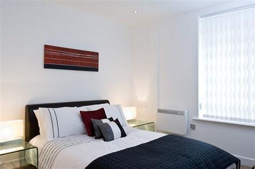 Marsh House Serviced * Bristol