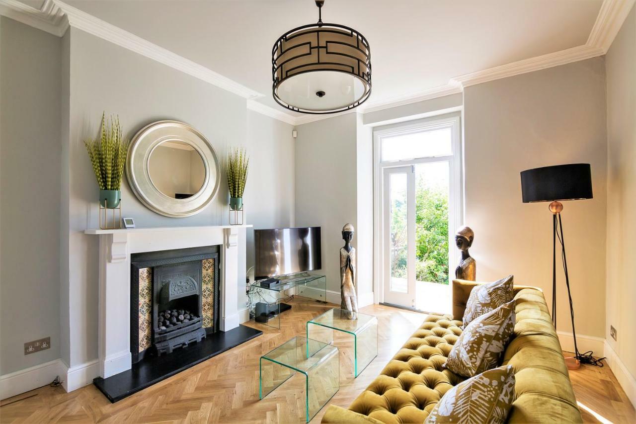 York Gardens Apartment *