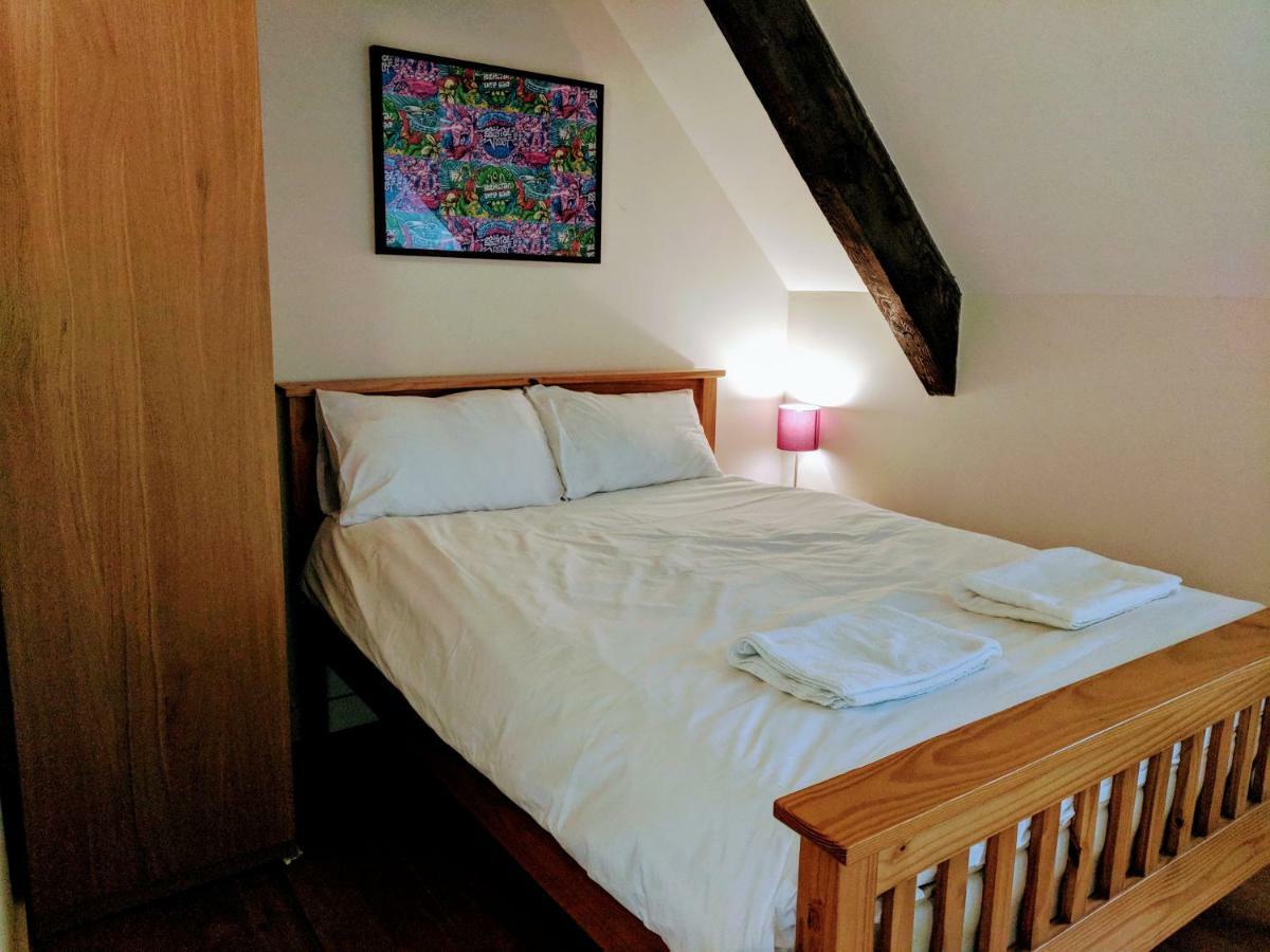 17 Crusader House Bristol
