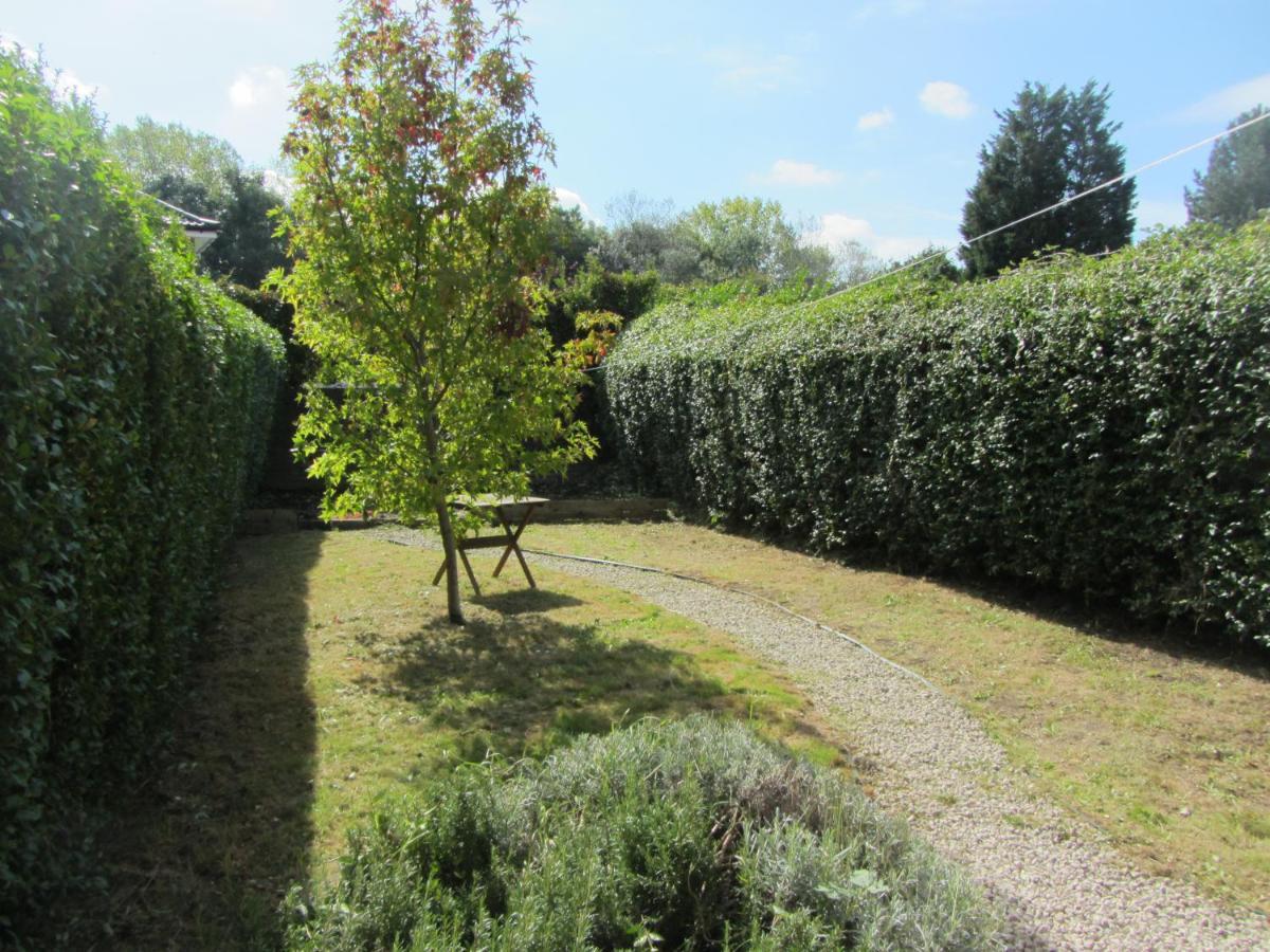 Imagination By Olauda Sa - 3 Bed House With Free Parking Holiday home Bristol