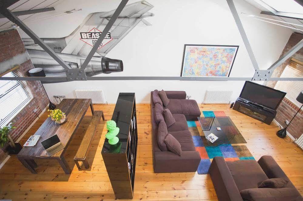 Apartment Paintworks *