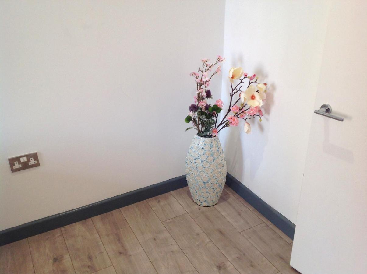 The Chatfield Bs1 1rt Apartment *