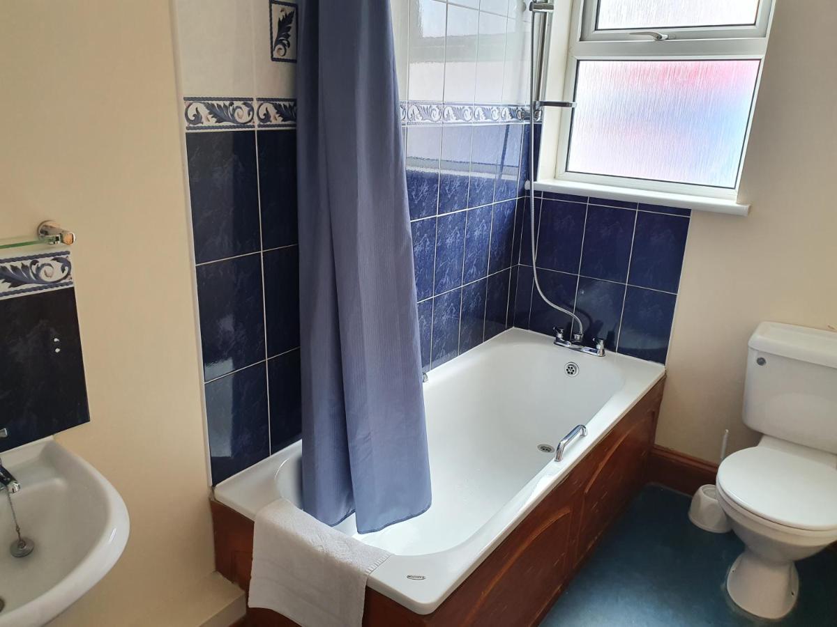 Whitehouse Guestrooms 3* Bristol